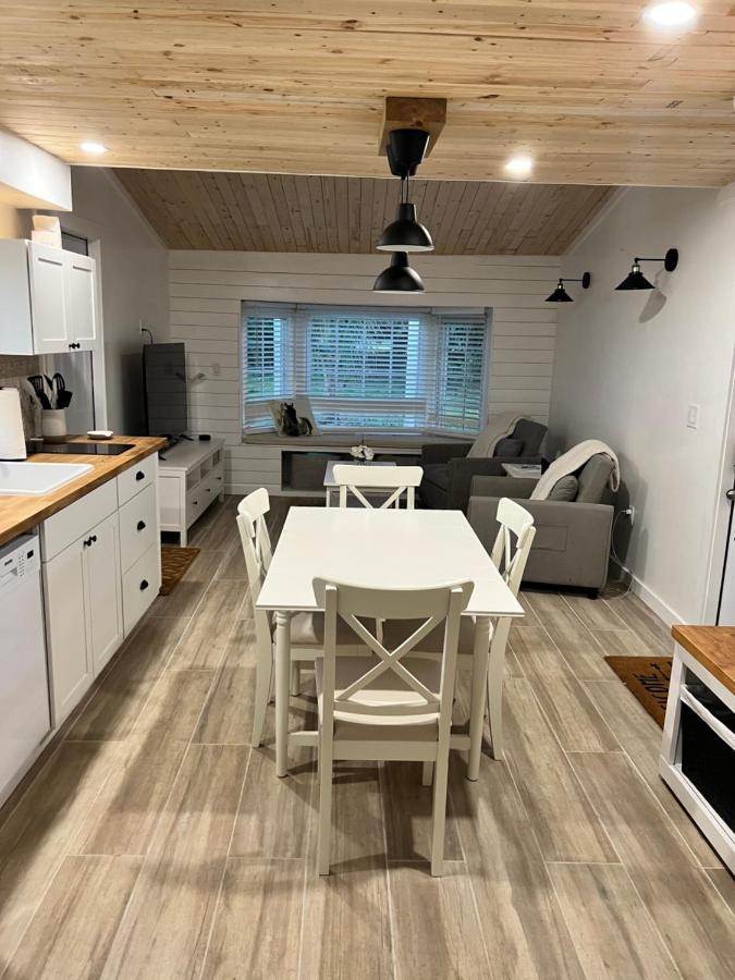 홈스테드 Maria'S Tiny Barn 게스트하우스 외부 사진
